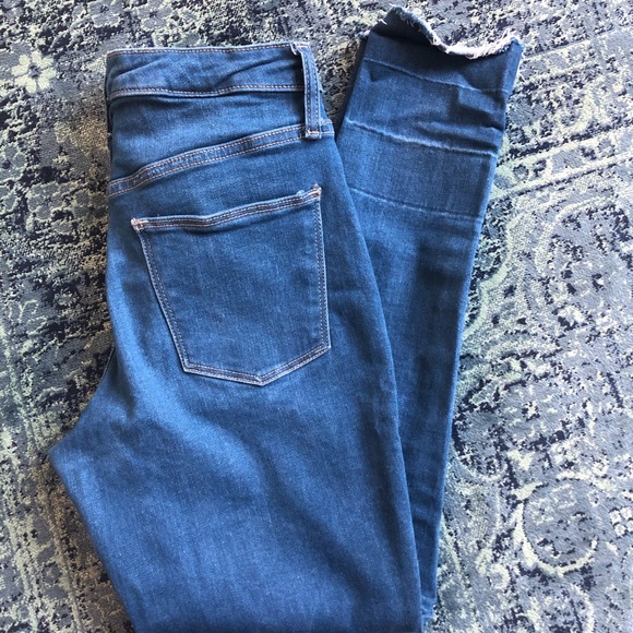 Universal Thread Denim - Picture 5 of 6